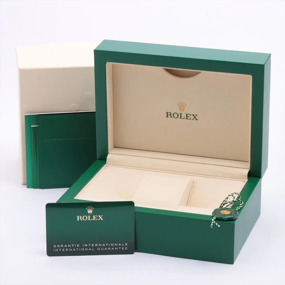 Box and Papers